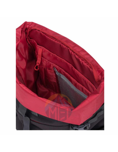 Un día ciudad, fin de semana en la montaña, Mochila urbana Ternua Red bay 20